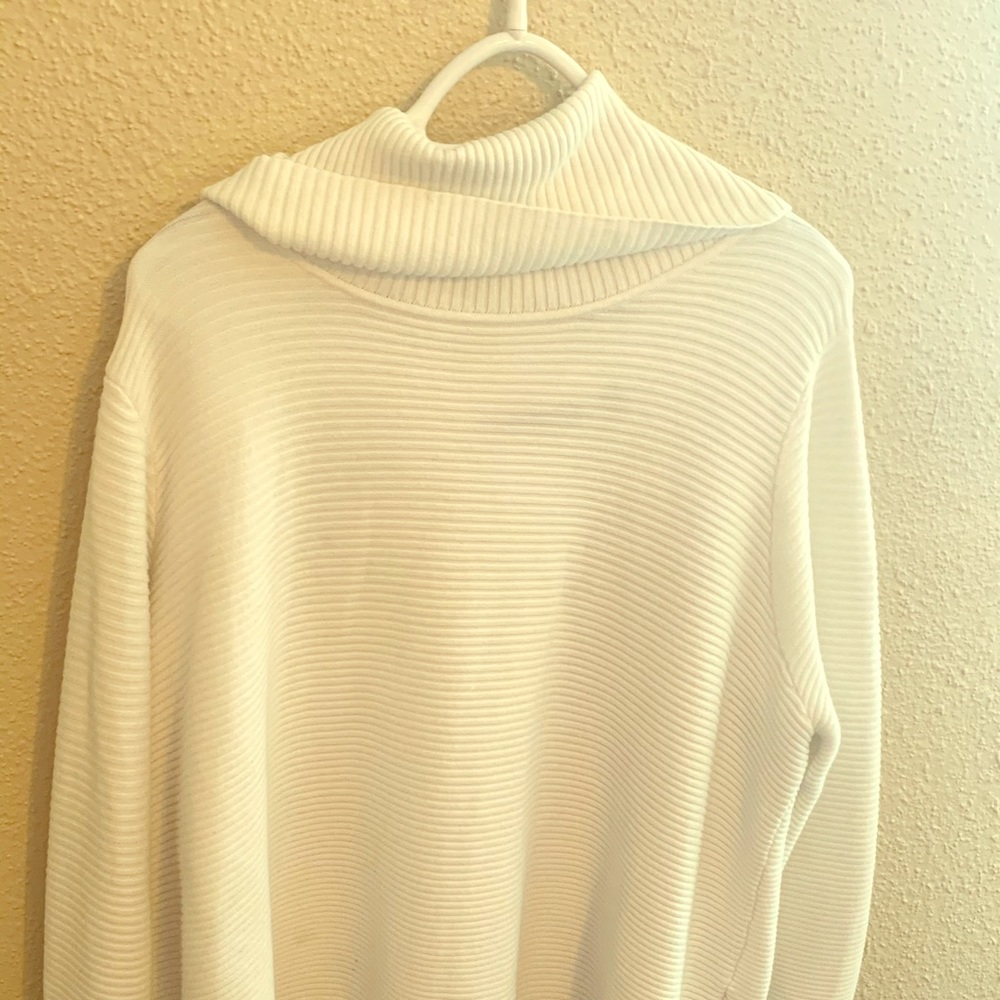 Long white turtle neck